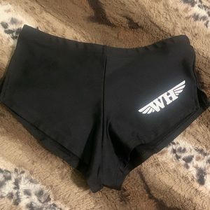 BLACK WINGHOUSE SHORTS XS